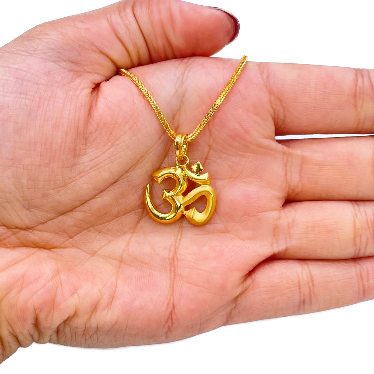 22ct Yellow Gold High Polished & Matt Finish Om Pendant 3.1gm (18x18mm) 