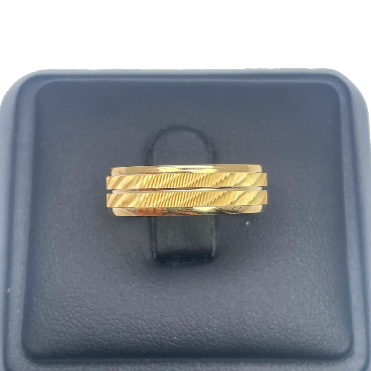 22ct Yellow Gold High Polished & Triple Row Textured Men's Wedding Band 6mm 