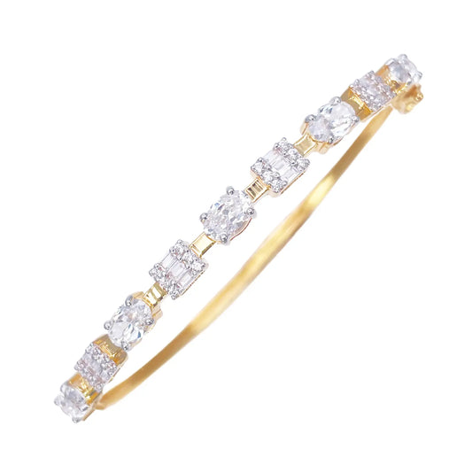 22ct Yellow Gold Ladies Beautiful Sparkly Cubic Zirconia Oval Bangle Bracelet Diameter 2.2inch 