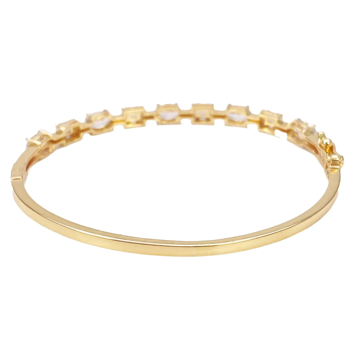 22ct Yellow Gold Ladies Beautiful Sparkly Cubic Zirconia Oval Bangle Bracelet Diameter 2.2inch 
