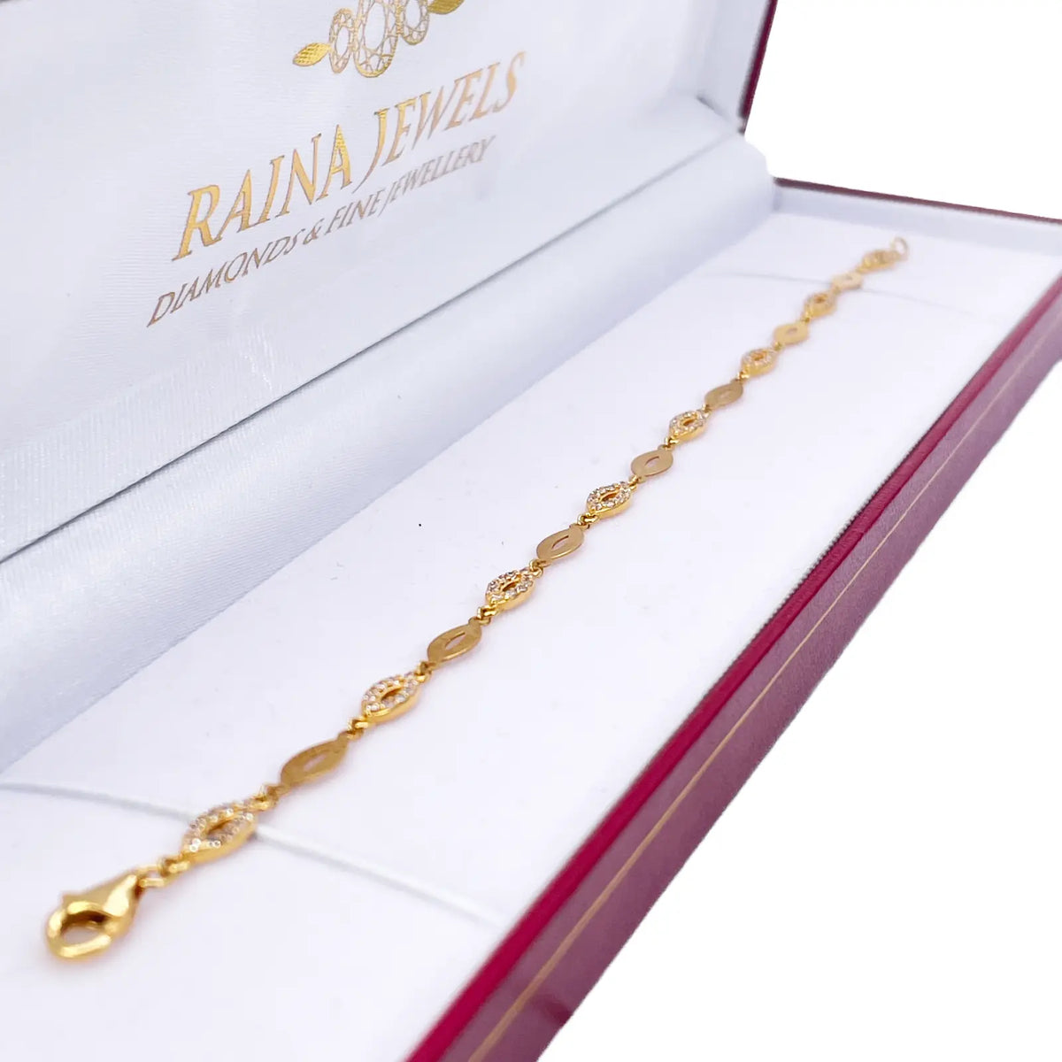 22ct Yellow Gold Lightweight High Polished Bracelet 7'' inches 
