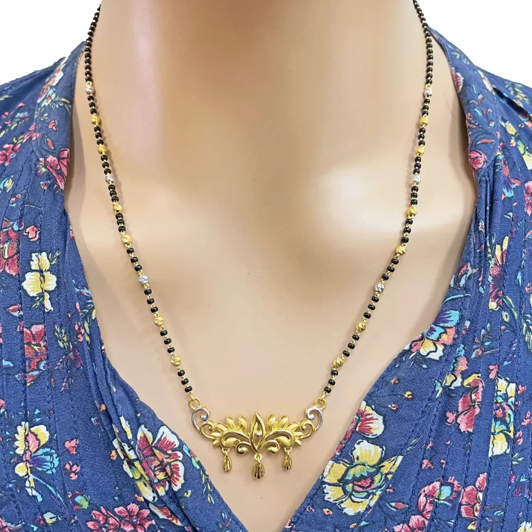 22ct Yellow Gold Mangalsutra Floral Design Necklace and Earrings Set 20.5'' inch 