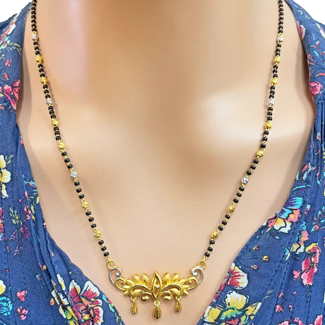 22ct Yellow Gold Mangalsutra Floral Design Necklace and Earrings Set 20.5'' inch 