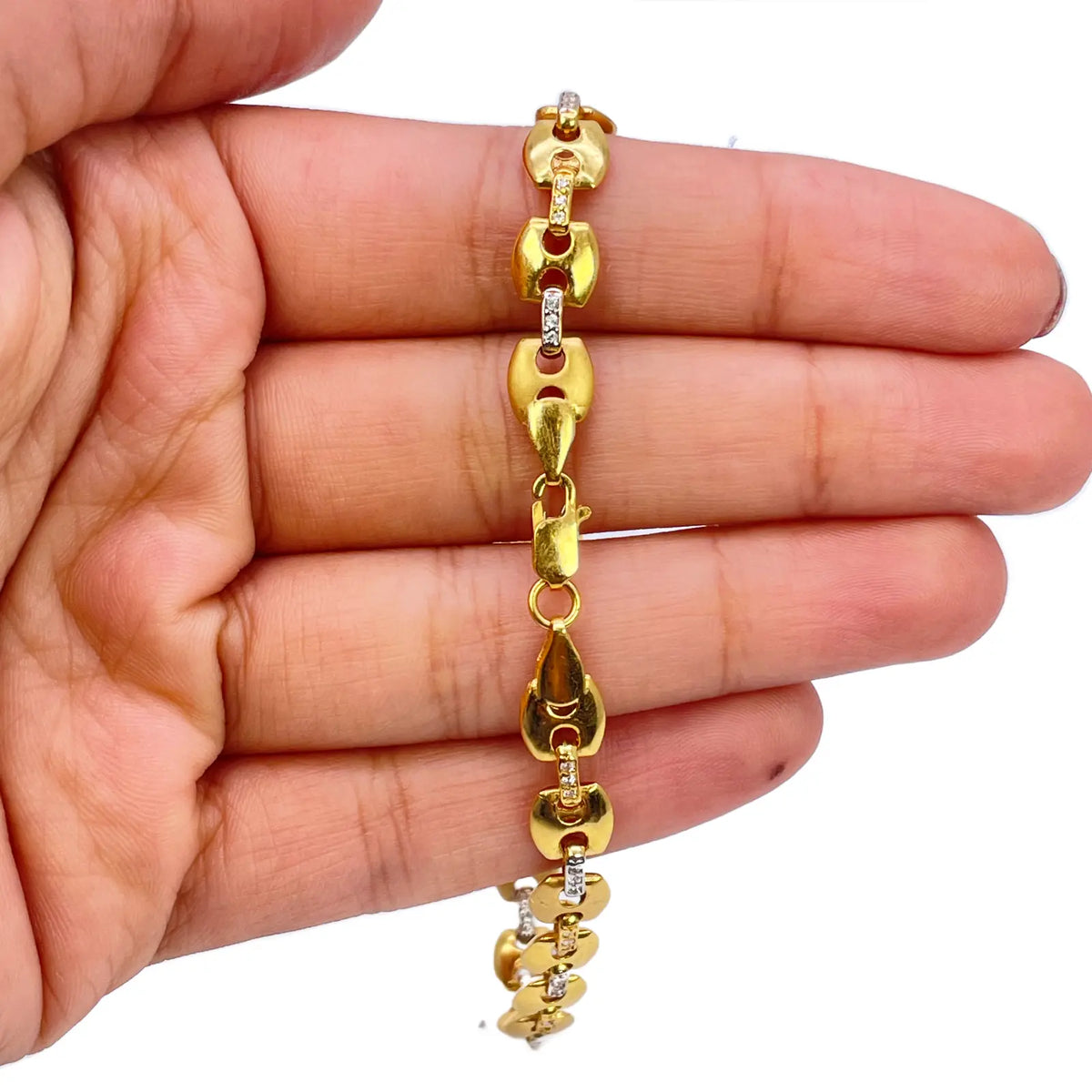 22ct Yellow Gold Men's Matte & High Polished CZ Bracelet 8.3'' inches 