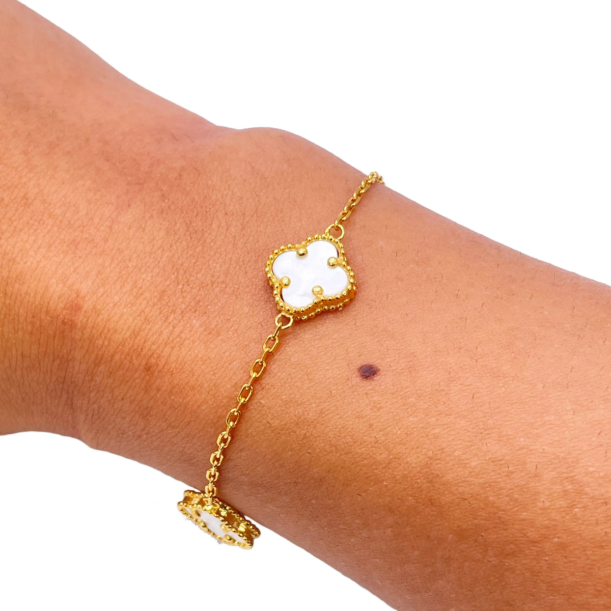 22ct Yellow Gold Mother Of Pearl Clover Necklace, Bracelet & Matching Earrings Set  Diamond Bracelets