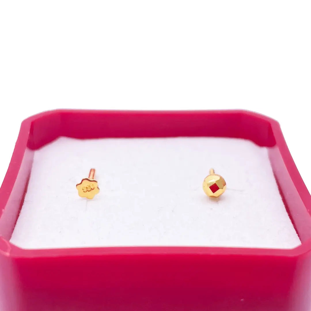 22ct Yellow Gold Plain Gold Diamond Cut Design Single Nose Stud 3mm 