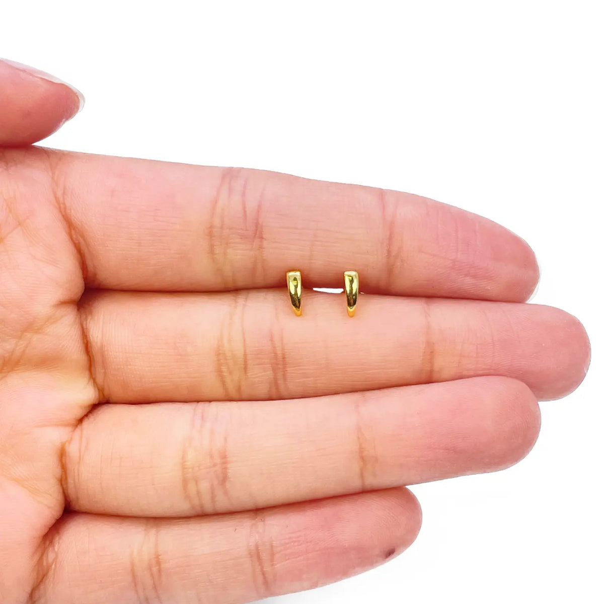 22ct Yellow Gold Plain High Polished Children's Earrings 6mm Length 