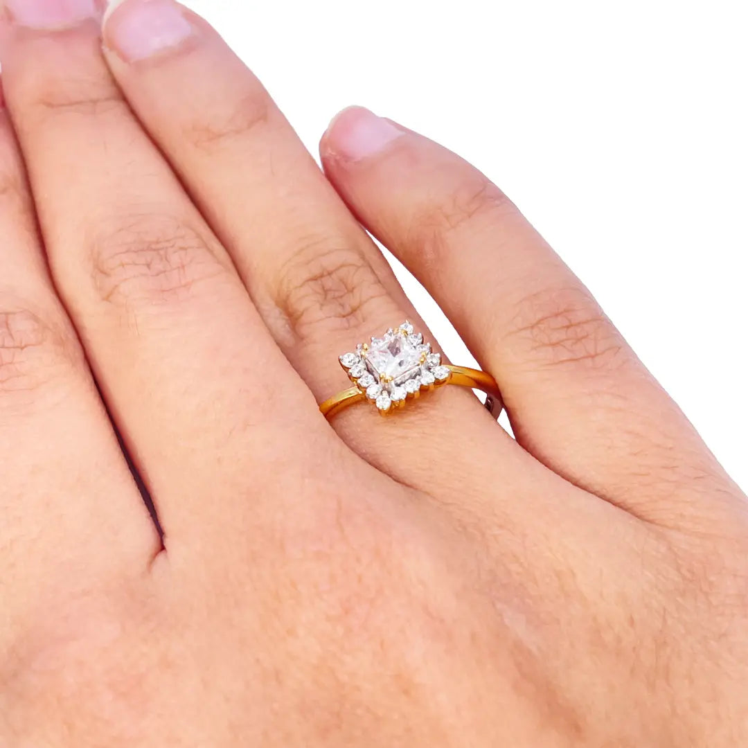 22ct Yellow Gold Princess-Cut Cubic Zirconia Halo Wavy Band Ring 10.7mm Width 