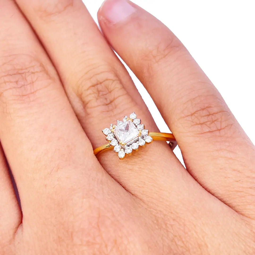 22ct Yellow Gold Princess-Cut Cubic Zirconia Halo Wavy Band Ring 10.7mm Width 