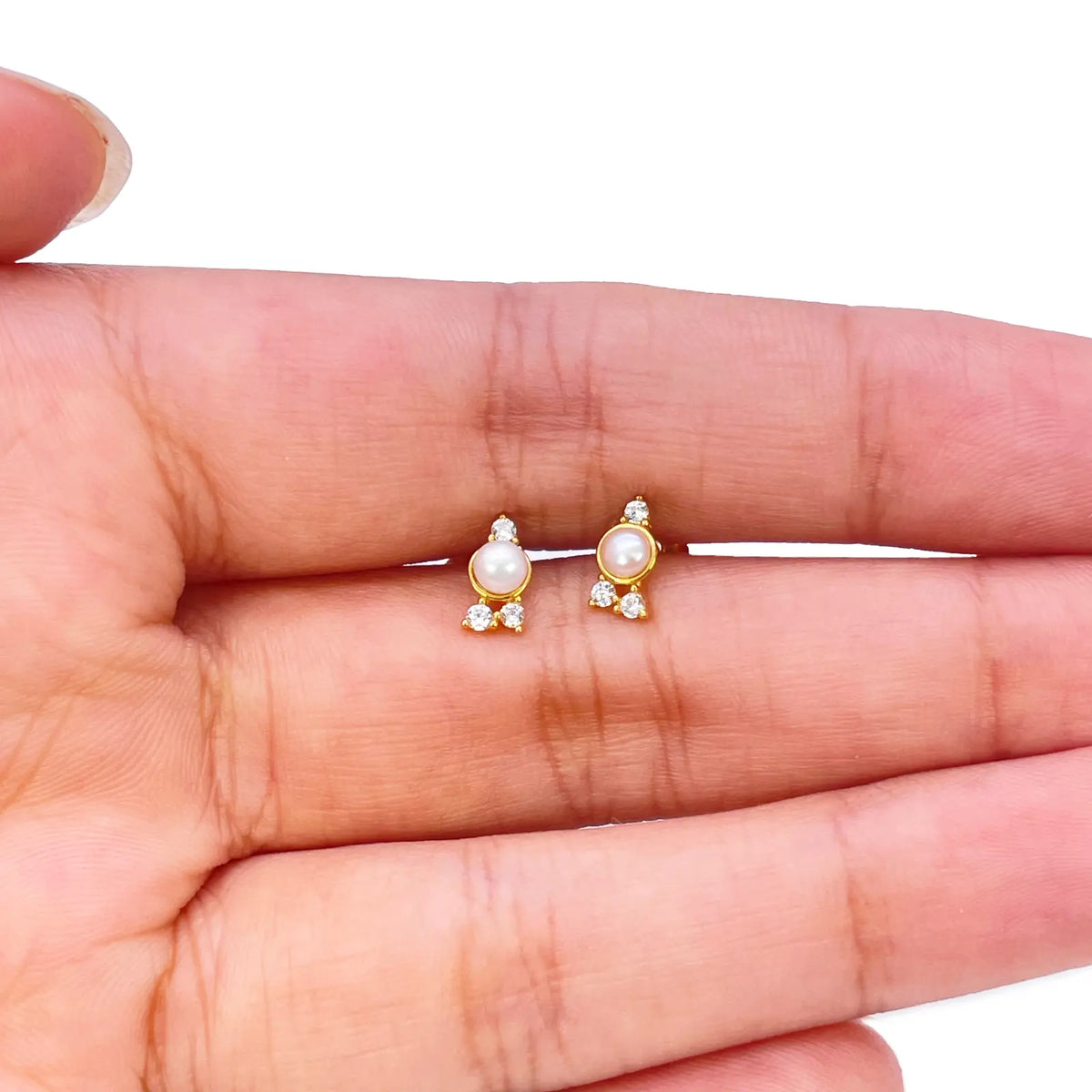 22ct Yellow Gold Round Freshwater Pearl Bubble Pendant and Matching Earrings Set 