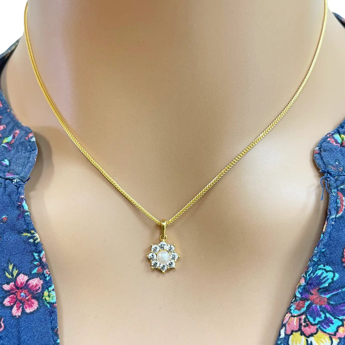 22ct Yellow Gold Round Freshwater Pearl Halo Pendant and Round Earrings Set 