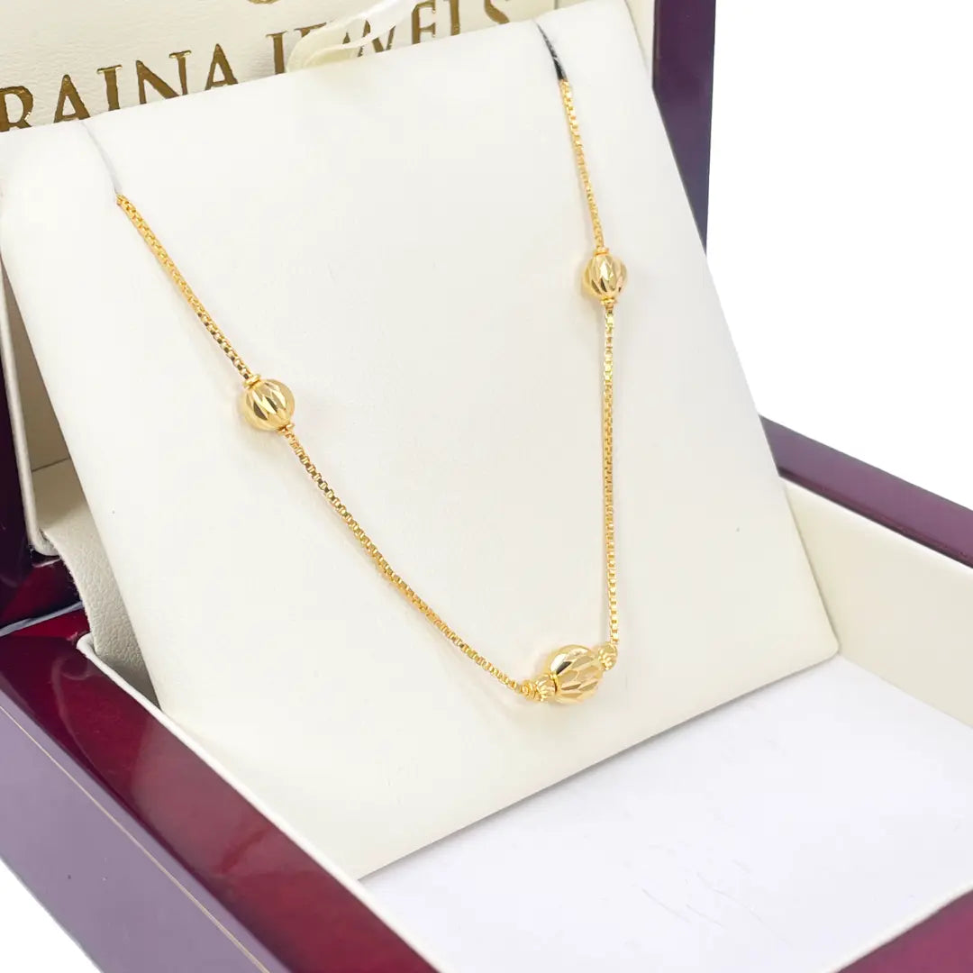 22ct Yellow Gold Shiny Diamond Cut Five Gold Ball Beaded Necklace 19 Inches 