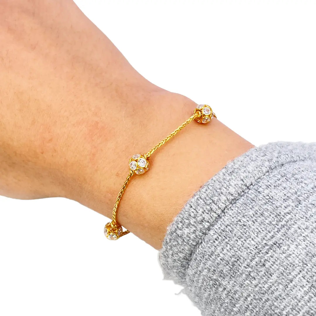 22ct Yellow Gold Sparkly Cubic Zirconia Glitter Ball Ladies Bracelet 6.5 inches 