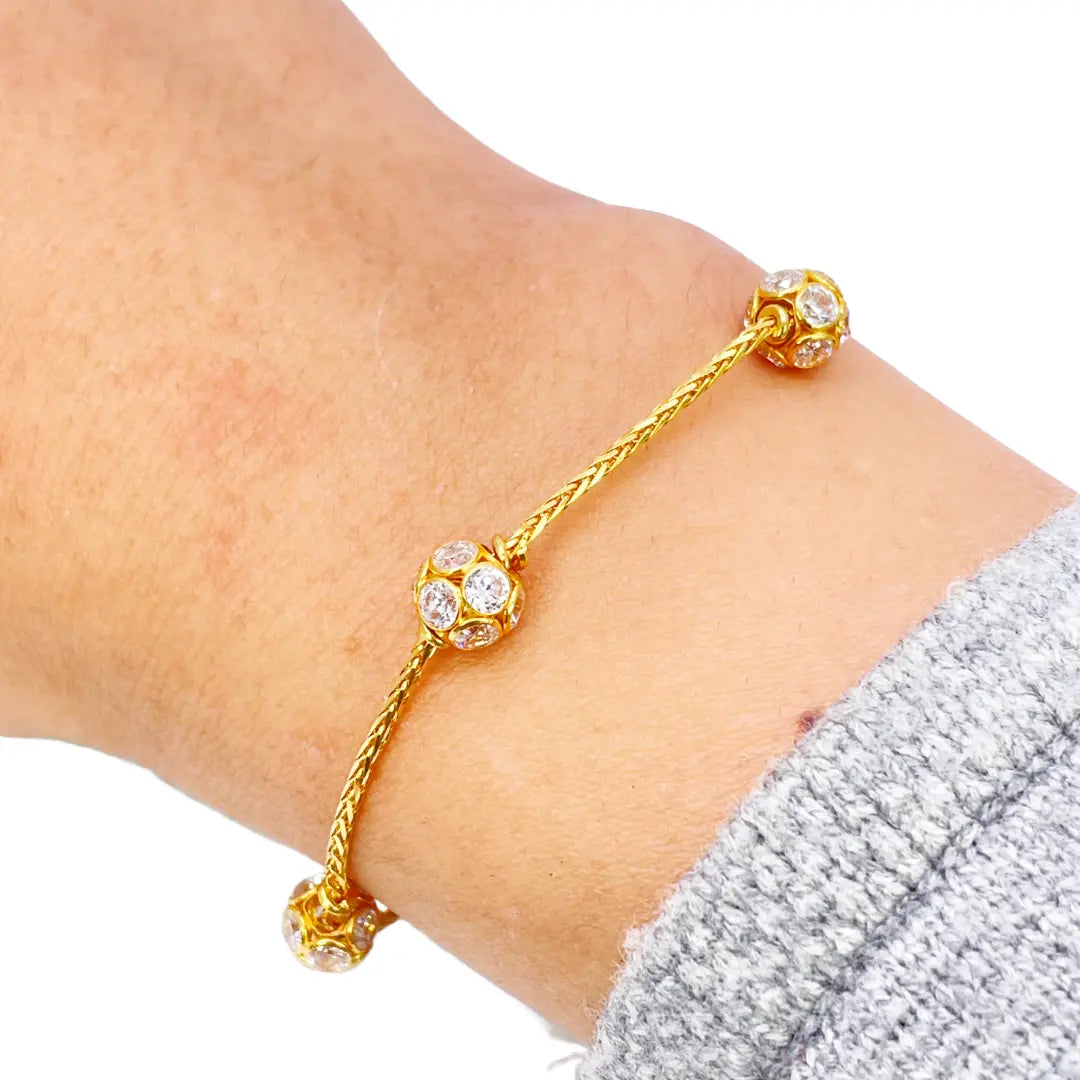 22ct Yellow Gold Sparkly Cubic Zirconia Glitter Ball Ladies Bracelet 6.5 inches 
