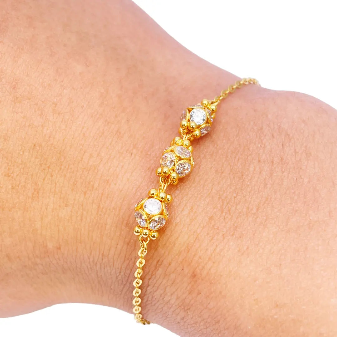 22ct Yellow Gold Sparkly Cubic Zirconia Glitter Ball Ladies Bracelet 7 inches 