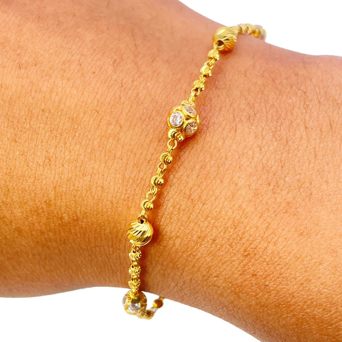 22ct Yellow Gold Sparkly Cubic Zirconia Glitter Ball & Diamond Cut Beads Ladies Bracelet 
