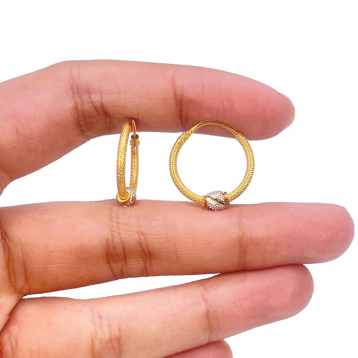22ct Yellow Gold Textured Two-Tone Beaded Hoop Huggie Earrings 14mm Diameter  Gold earring