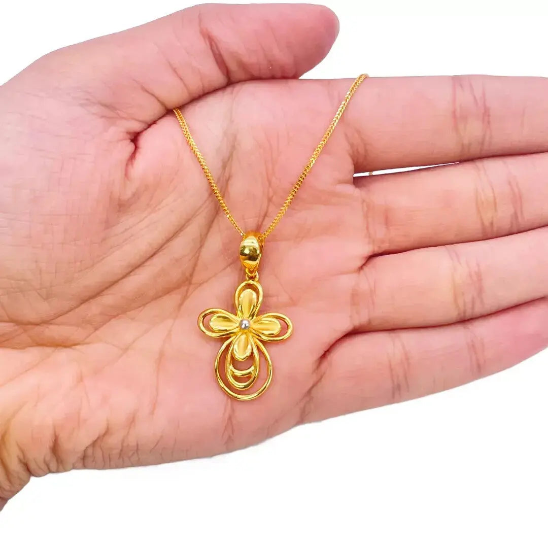 22ct Yellow Gold Two-Tone High Polished and Matt Floral Pendant (34x18mm) 