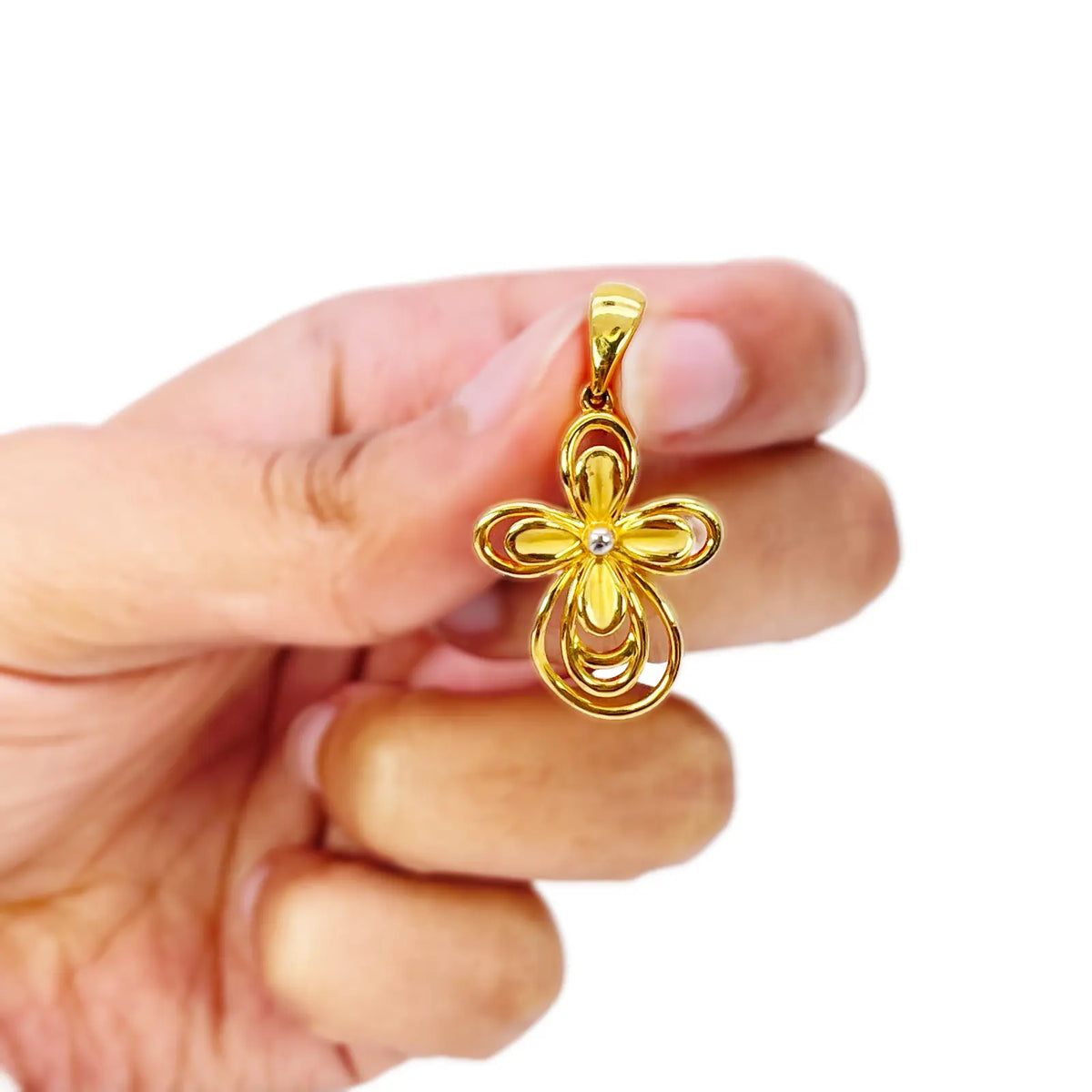 22ct Yellow Gold Two-Tone High Polished and Matt Floral Pendant (34x18mm) 