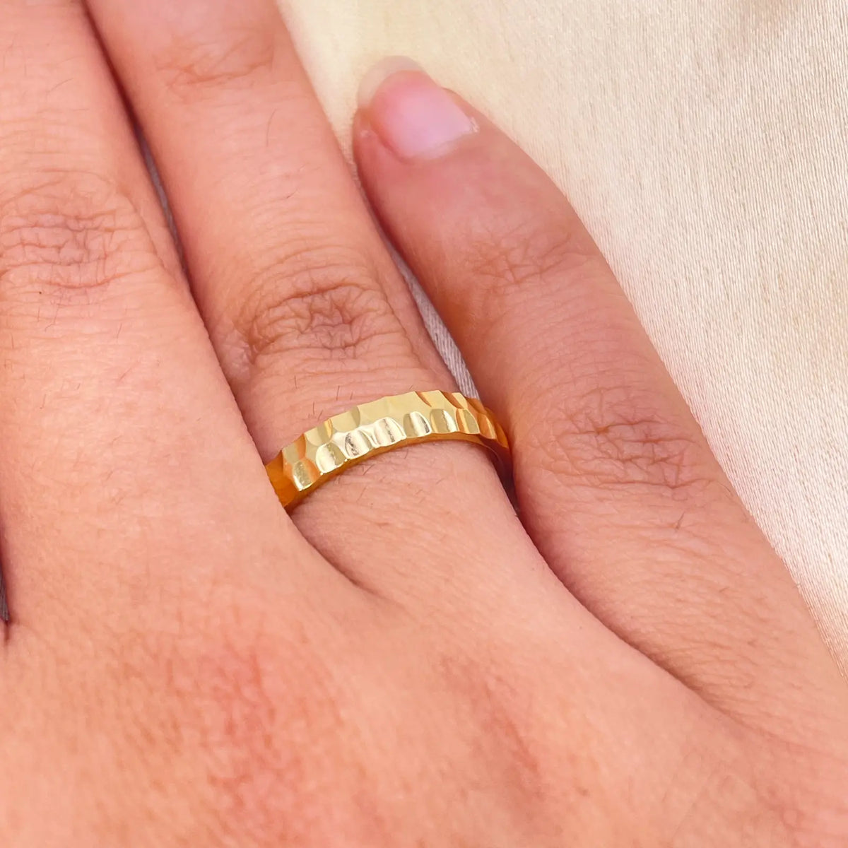 22ct Yellow Gold Unique Diamond Cut High Polished Women's Band 3.5mm  Diamond Bracelets