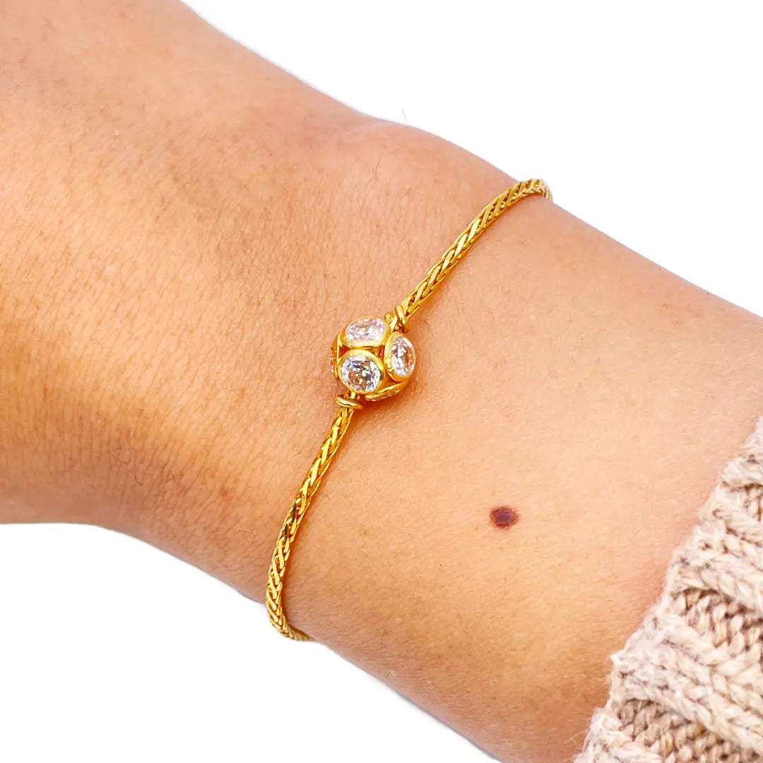22ct Yellow Gold & Sparkly Glitter Ball Bracelet 6.5 inches 