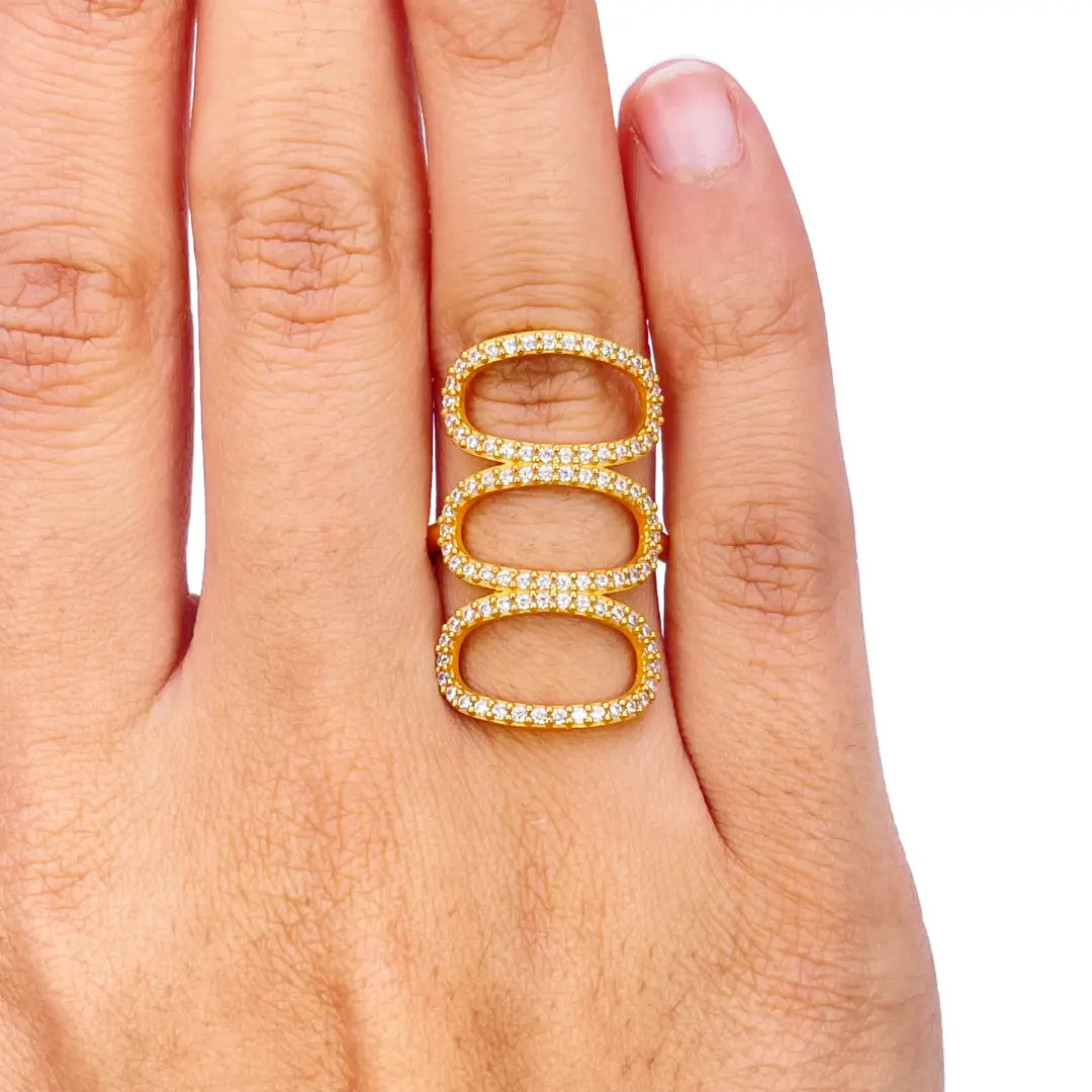 22ct Yellow Gold Cubic Zirconia Three Oval Design Ring 29mm Length 