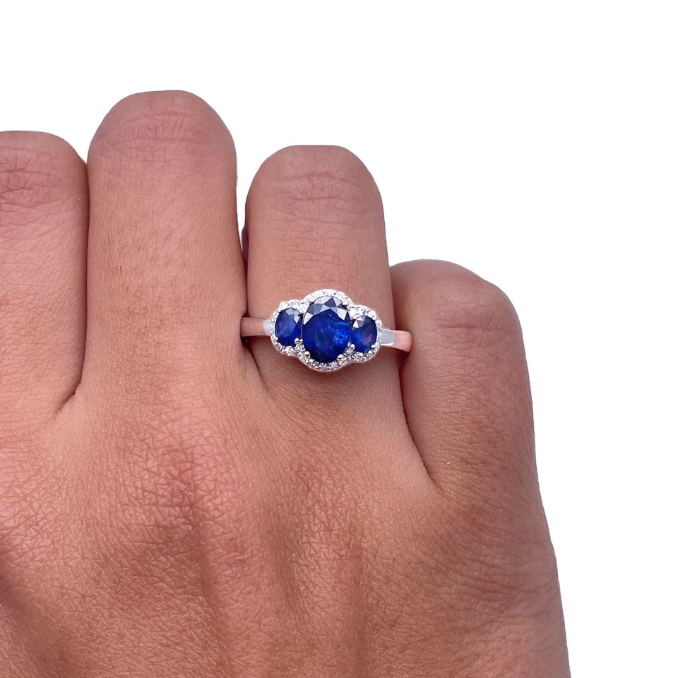 18ct White Gold Sapphire & Diamond Trilogy Halo Ring Oval 1.76ct