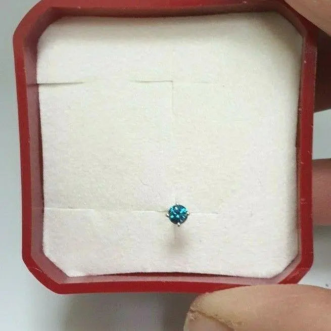 Blue Diamond Nose Stud / Nose Pin White / Rose Gold 18ct 0.08 cts Screw Back  Nose studs