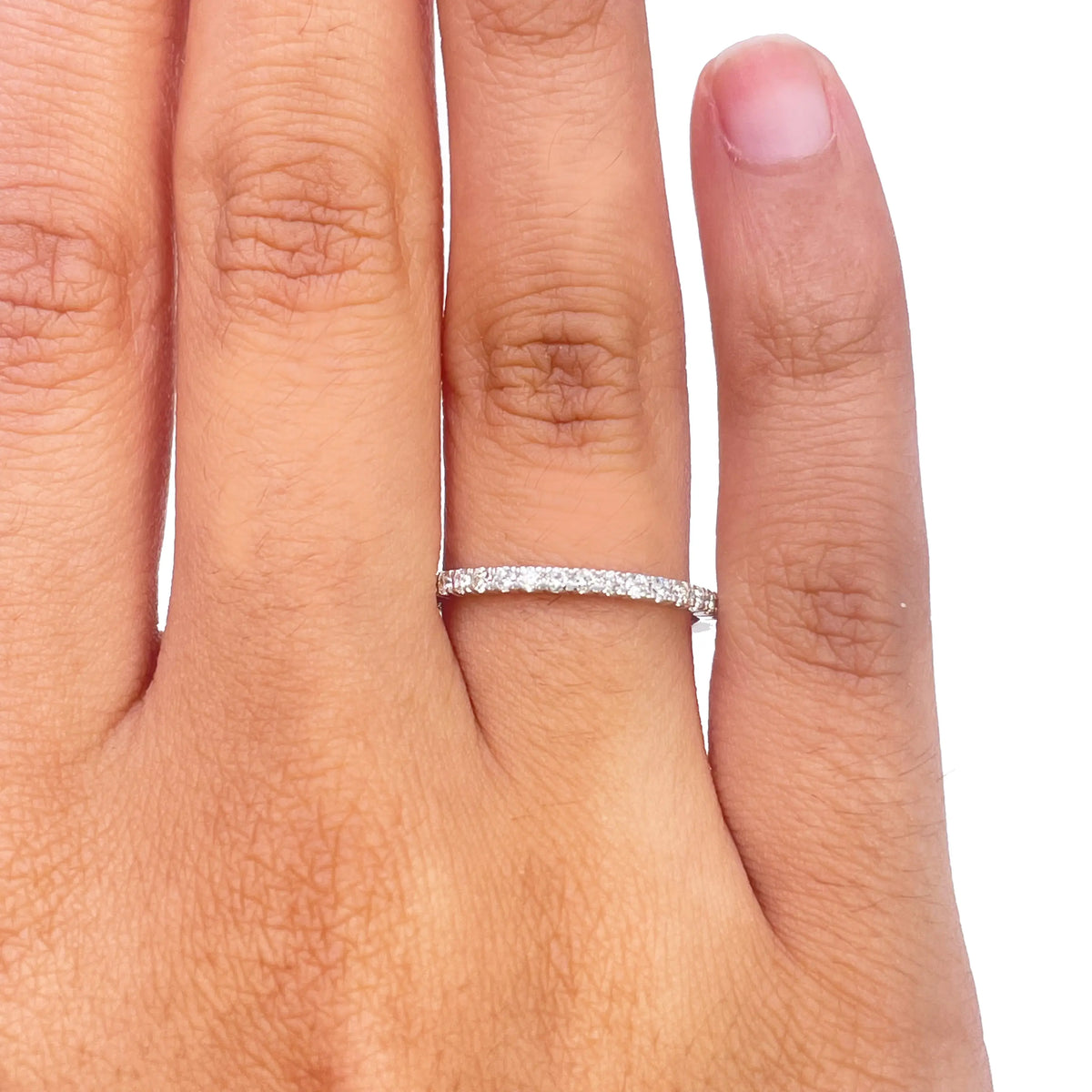 18ct White Gold Round Diamond Half Eternity Band Claw Set 0.26ct  Diamond Ring