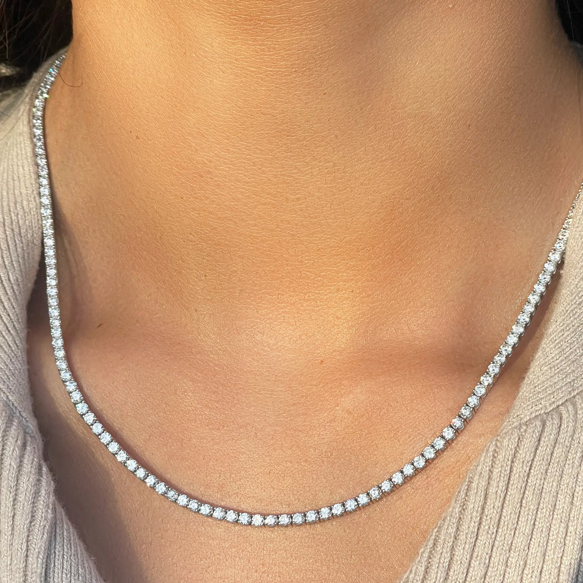 14ct White Gold Diamond Tennis Necklace 7.74ct 17''inches 