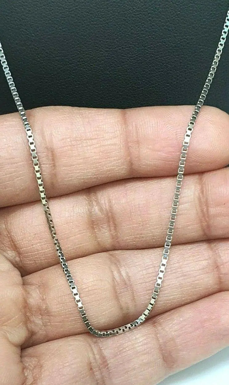 14ct White  Gold Box chain/necklace Italian made 18inches 