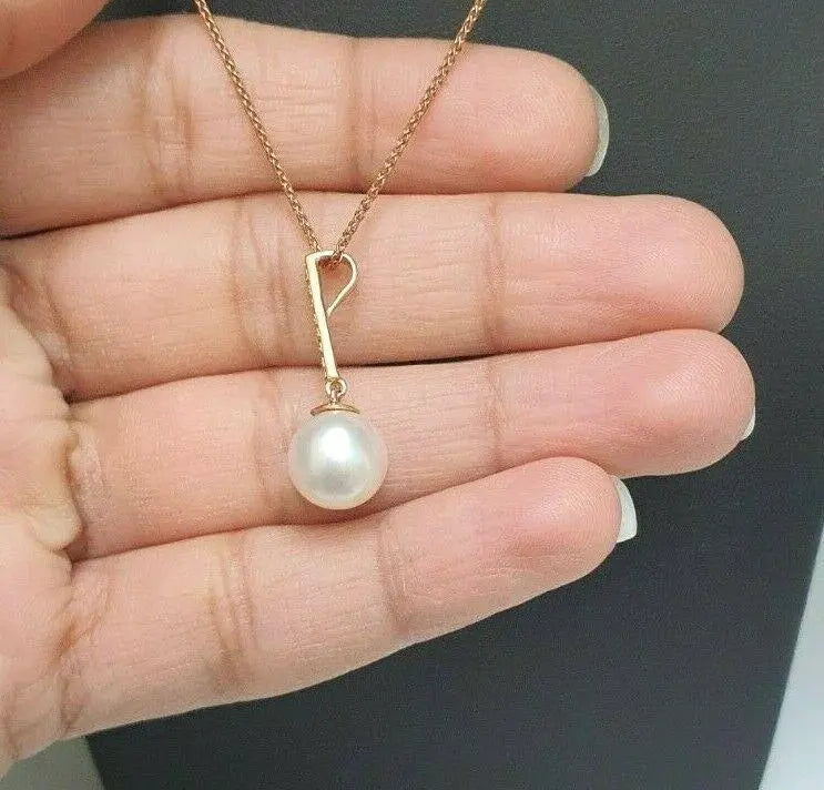 18Carat Rose Gold South Sea Pearl & Diamonds Pendant Necklace 0.08cts 