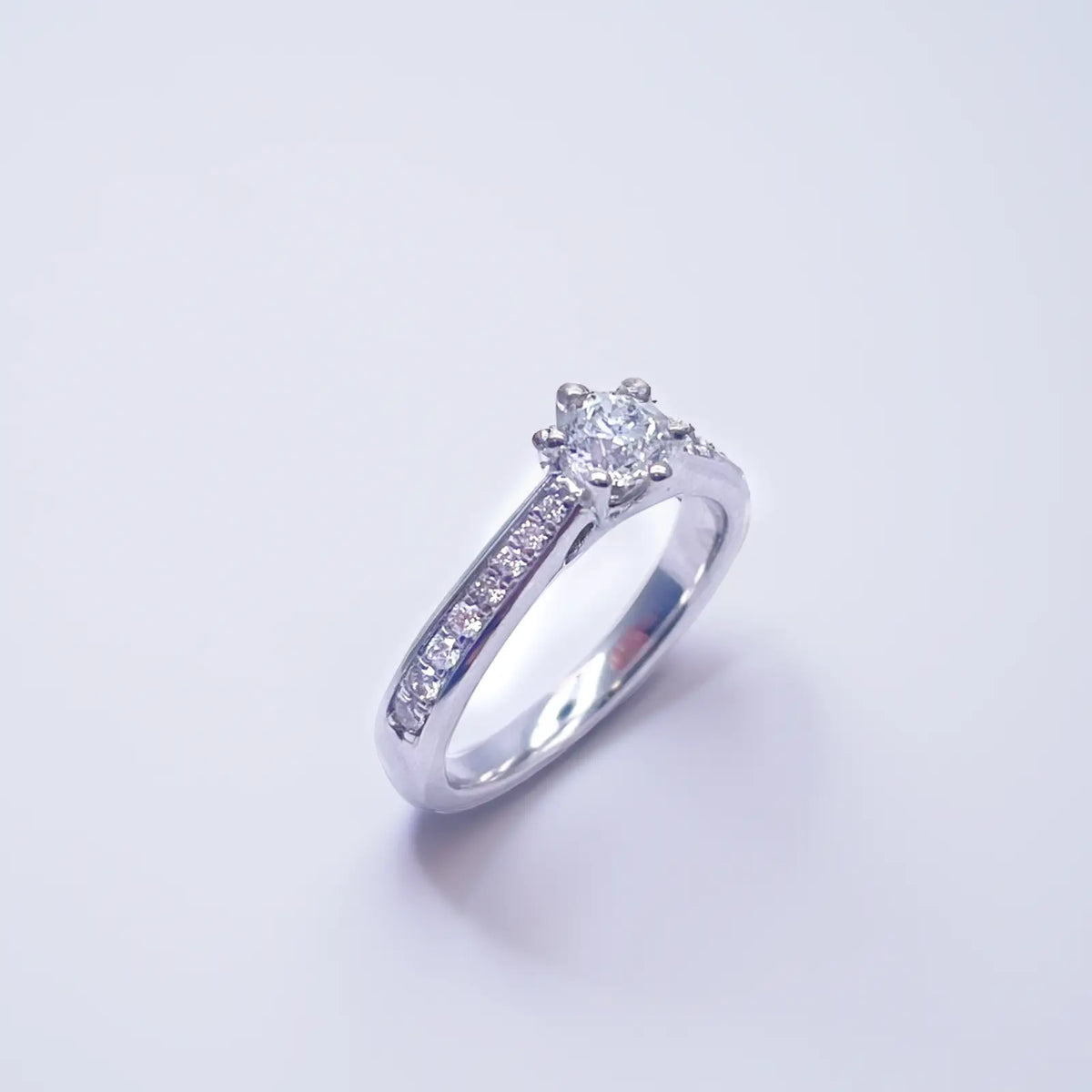 18ct White Gold 6-Claw Solitaire Natural Diamond  Engagement Ring 0.70ct 