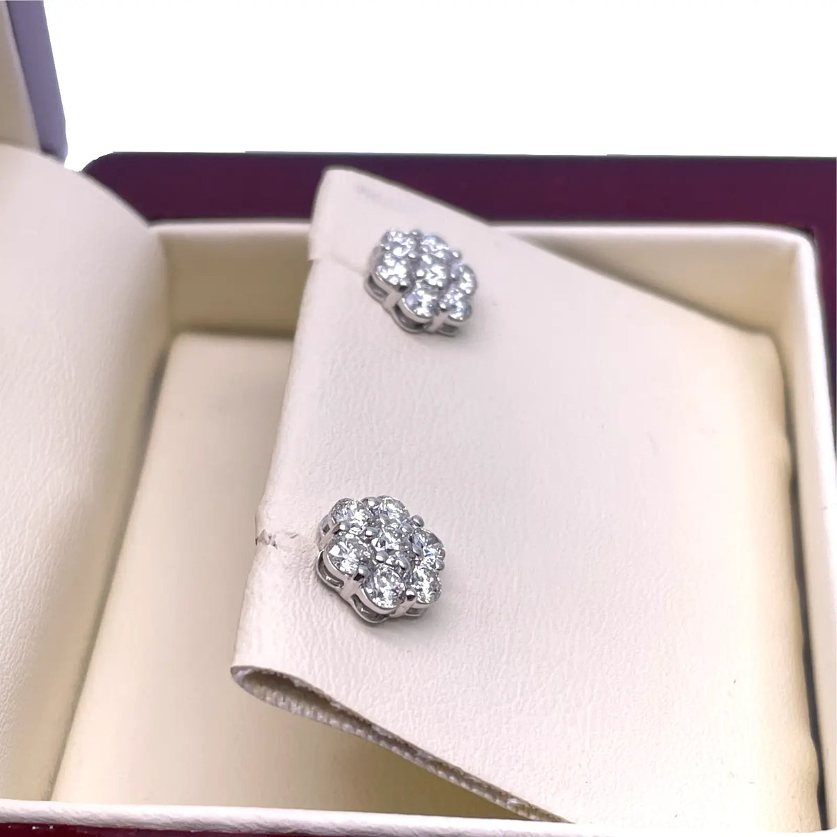 18ct White Gold 7 Stone Daisy Cluster Diamond Stud Earrings IGI Certified 1.24ct 