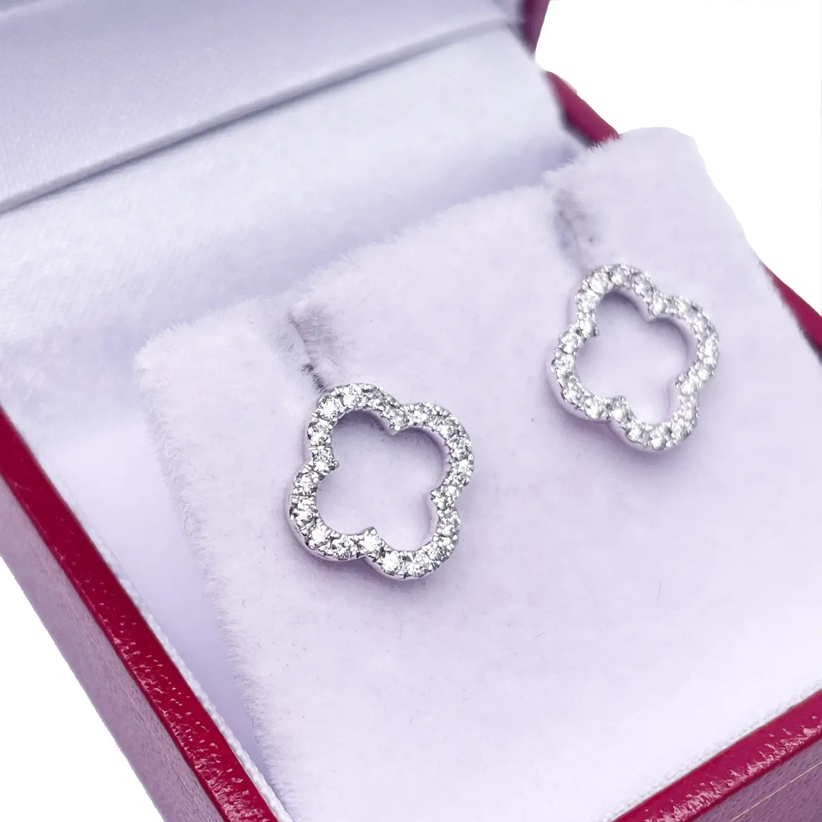 18ct White Gold Diamond Clover Cluster Stud Earrings 0.31ct 