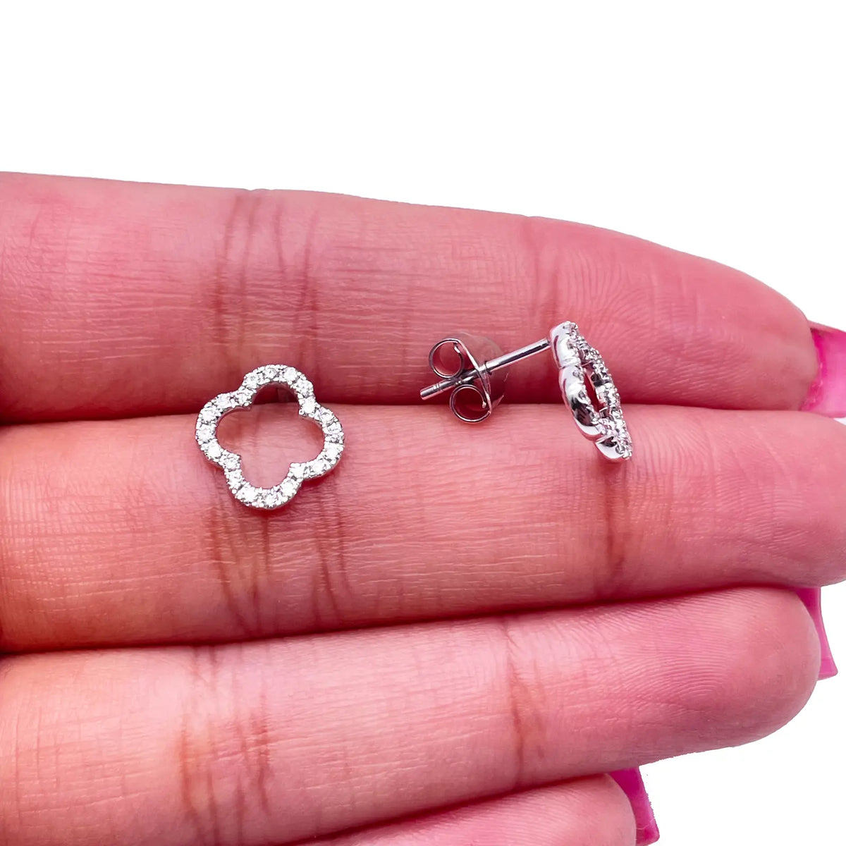 18ct White Gold Diamond Clover Cluster Stud Earrings 0.31ct 