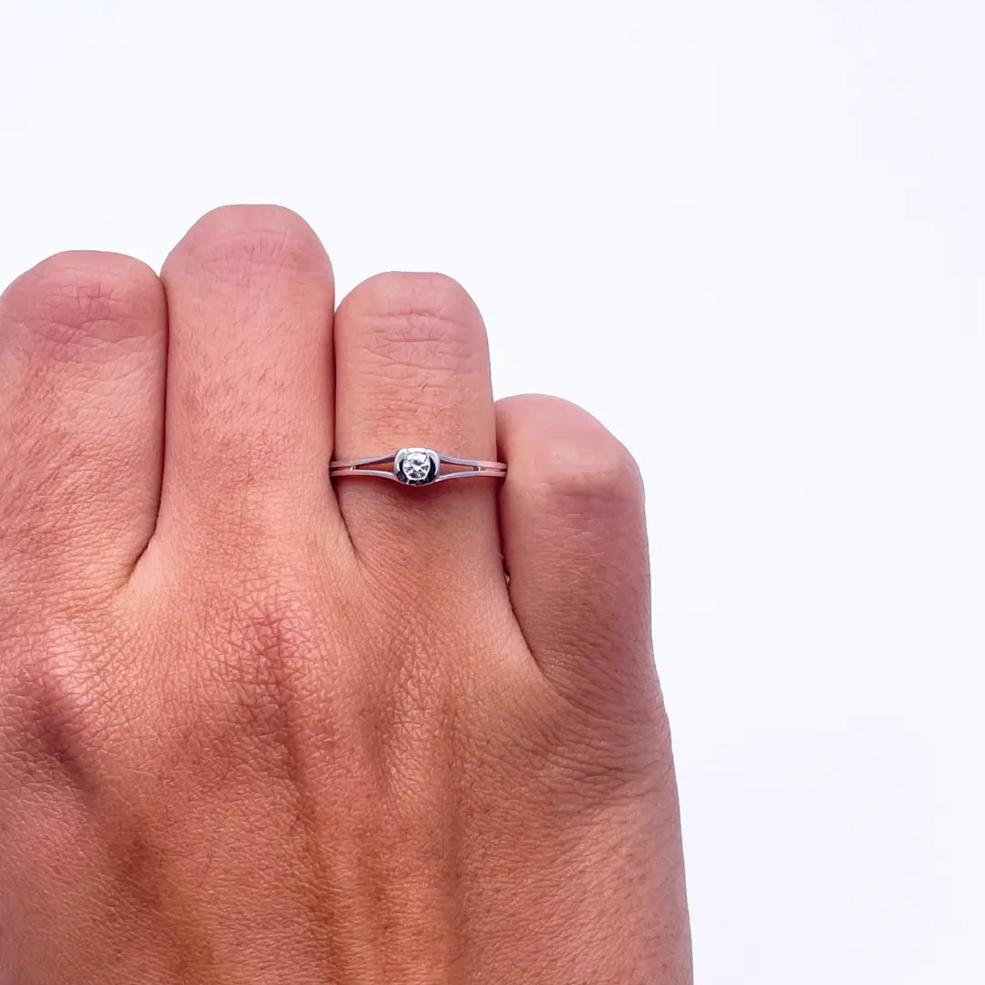 18ct White Gold Diamond Solitaire Ring 0.08ct  Diamond Ring