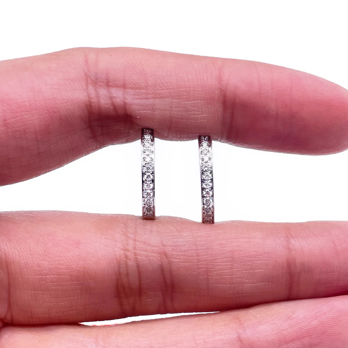 18ct White Gold Natural Diamond Pair of Hoop Huggies Earrings 0.22ct 