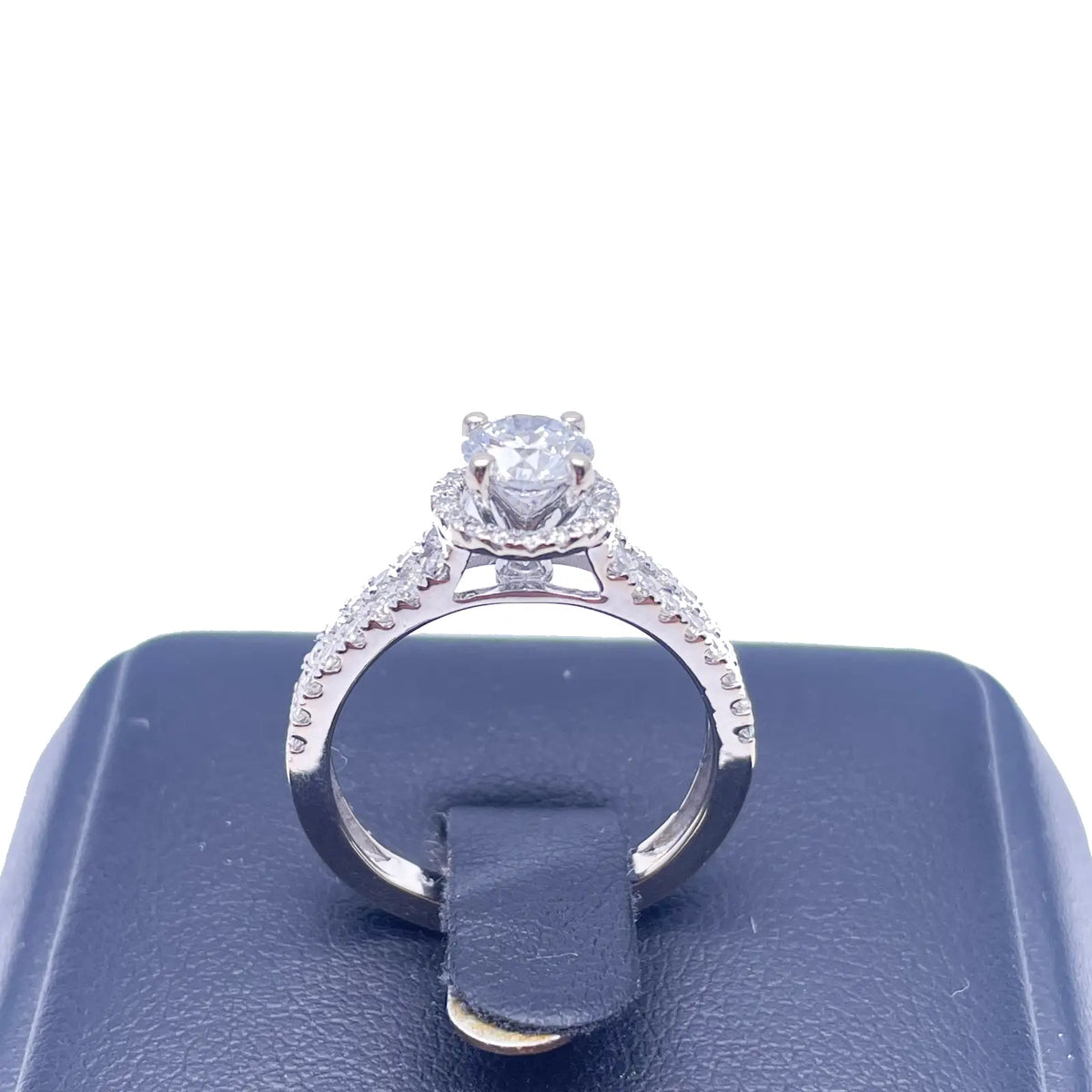 18ct White Gold Natural Round Diamond Halo Split Band Engagement Ring 1.20ct GIA  Diamond Ring