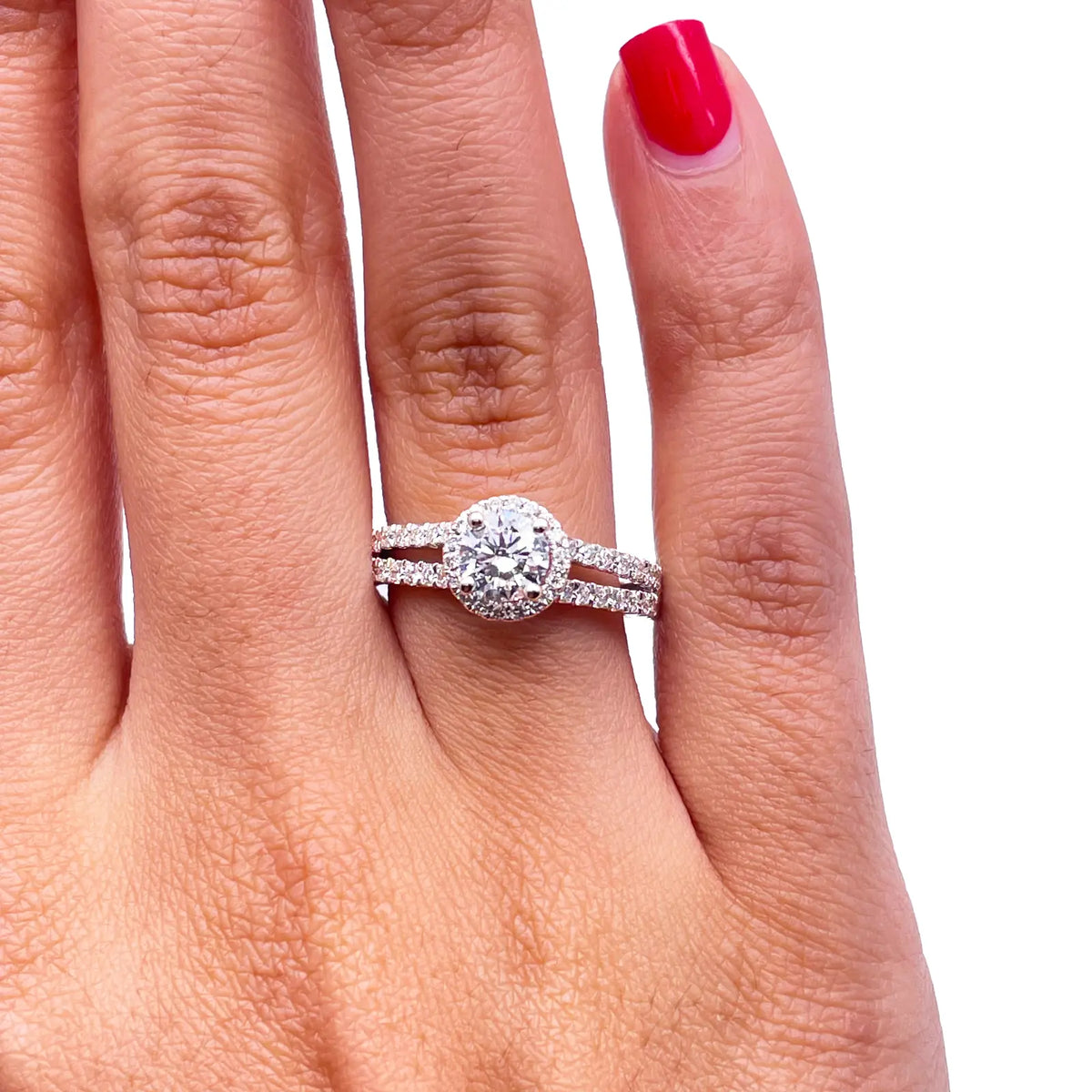 18ct White Gold Natural Round Diamond Halo Split Band Engagement Ring 1.20ct GIA  Diamond Ring