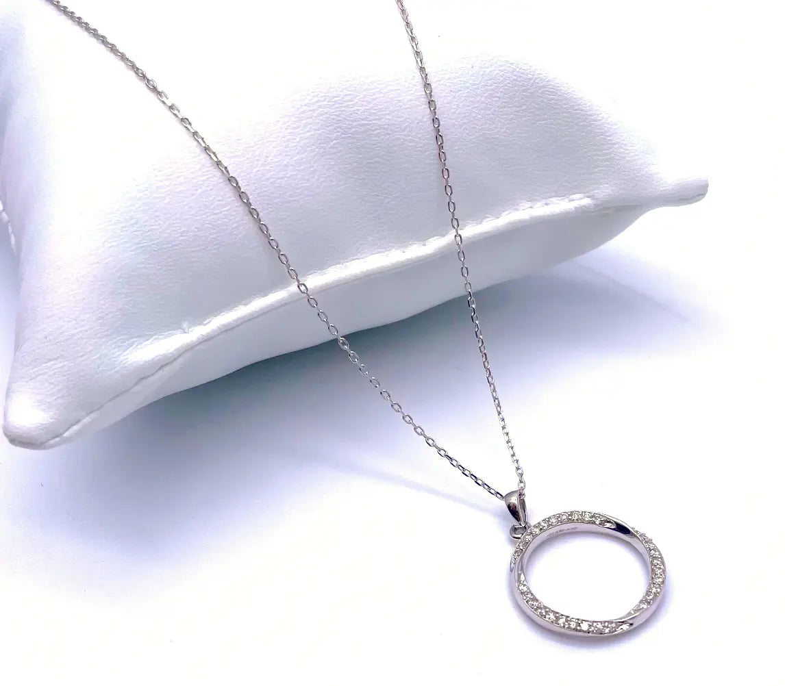 18ct White Gold Twisted Circle Diamond Pendant &Chain 16 
