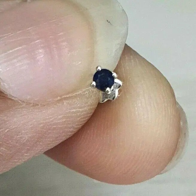 18ct White Gold & Blue Sapphire Nose Stud / Nose Pin 0.05 Carats 4-Claw 2.0 mm 