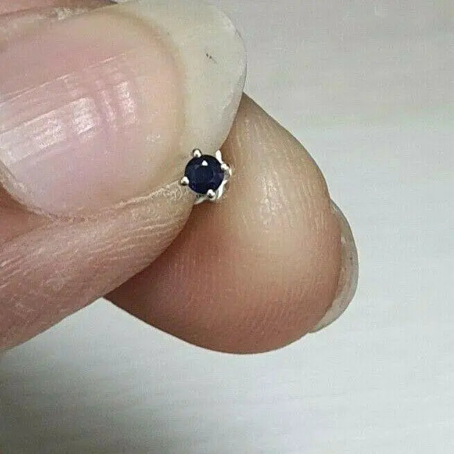 18ct White Gold & Blue Sapphire Nose Stud / Nose Pin 0.05 Carats 4-Claw 2.0 mm 