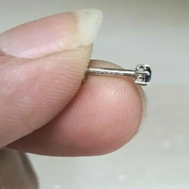 18ct White Gold & Blue Sapphire Nose Stud / Nose Pin 0.05 Carats 4-Claw 2.0 mm 