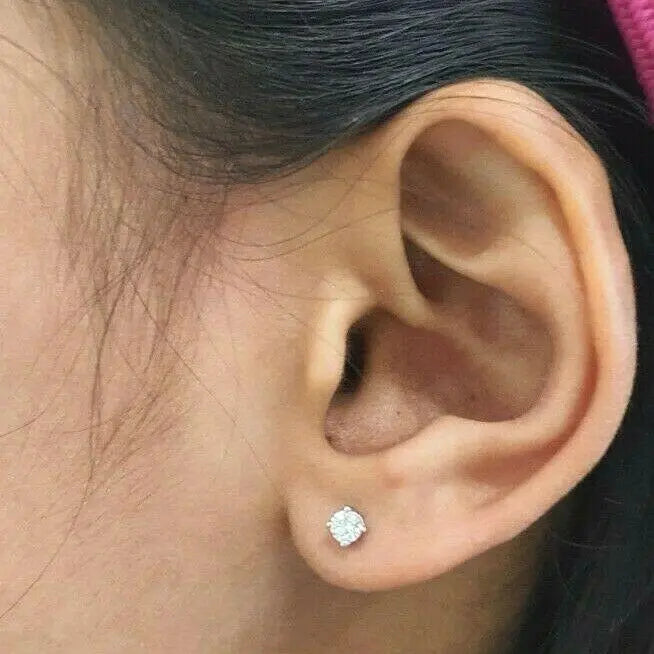 18ct White Or Yellow Gold Diamond Children's Earrings 0.20ct Child friendly 