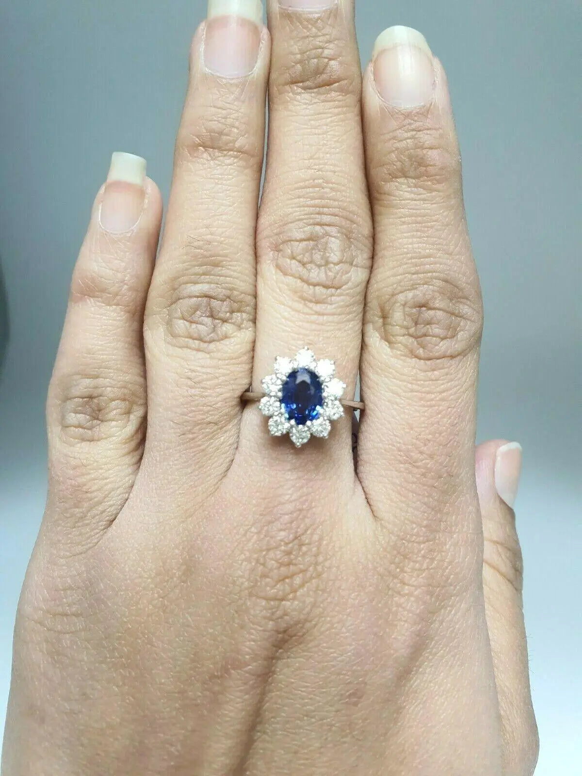 18ct White Gold Natural Blue Sapphire & Diamond Oval Cluster Ring 2.66 carats Raina Jewels