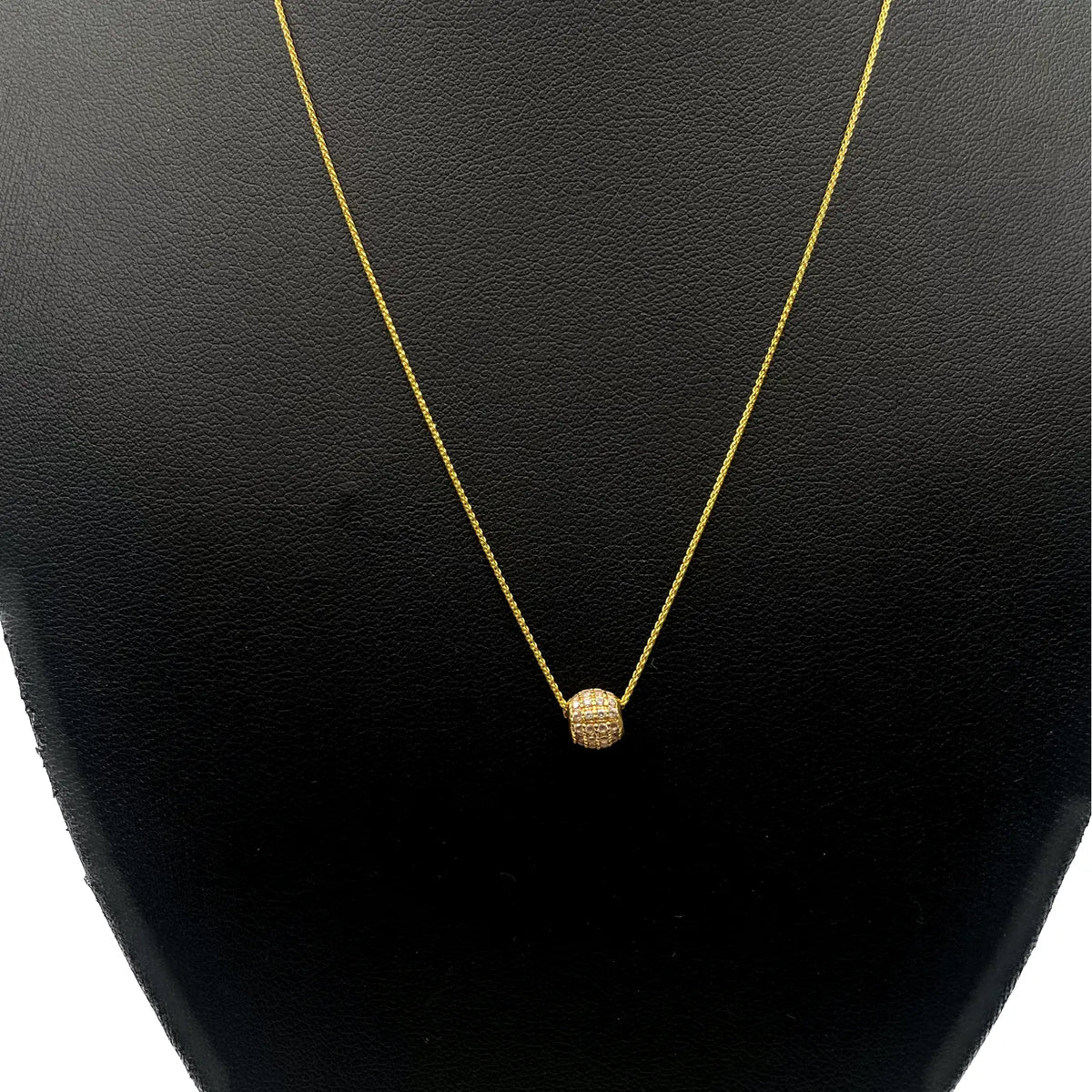 22ct Yellow Gold Cubic Zirconia Run Through Chain 4 Row Hoop Pendant 16 