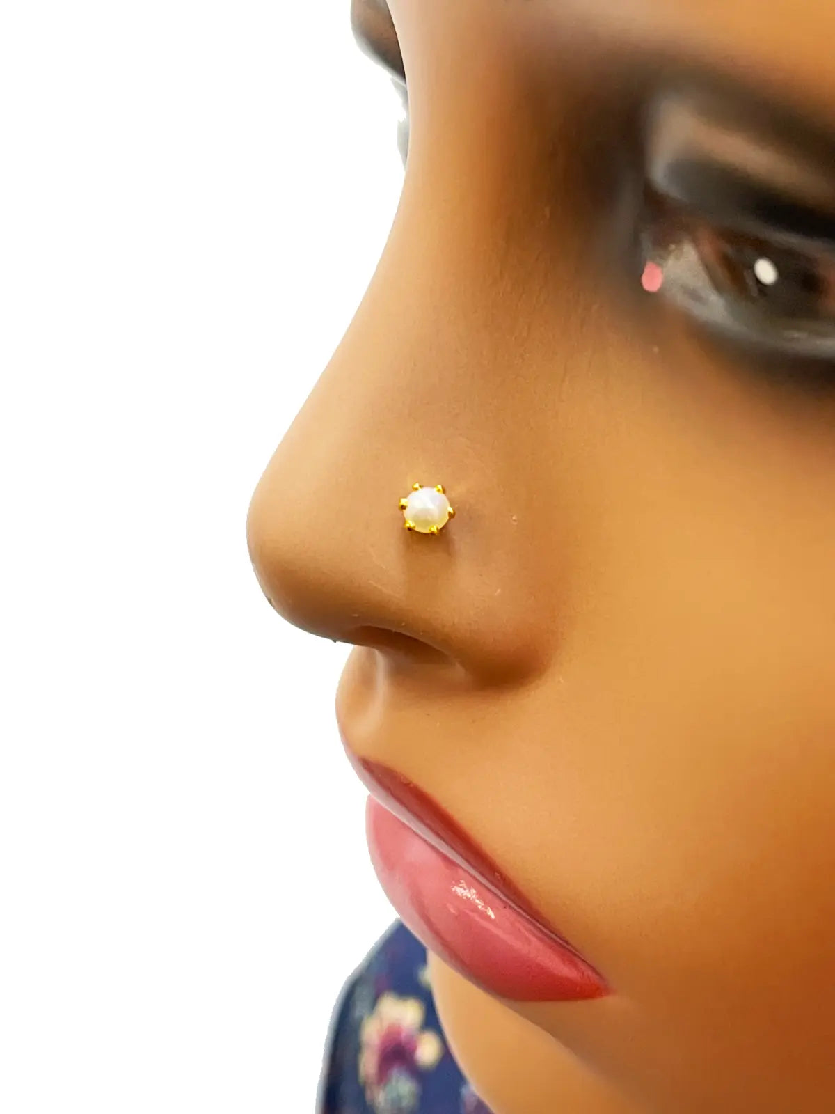 22ct Yellow Gold Freshwater Pearl Claw Single Nose Stud 4.3mm 