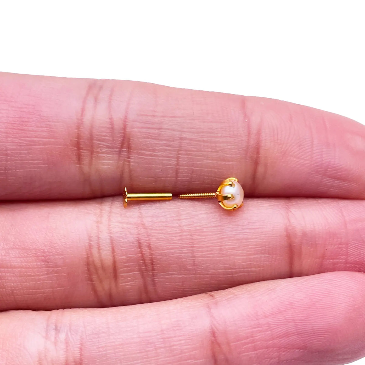 22ct Yellow Gold Freshwater Pearl Claw Single Nose Stud 4.3mm 