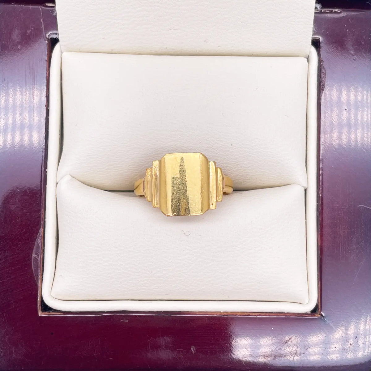 22ct Yellow Gold High Polished Children's Signet Ring 9.0mm 
